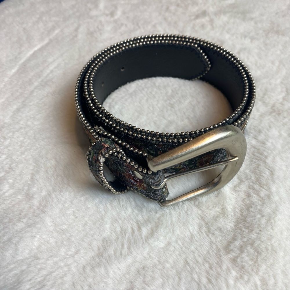 Floral Tapestry Glitzy Bonded Leather Belt Size Large